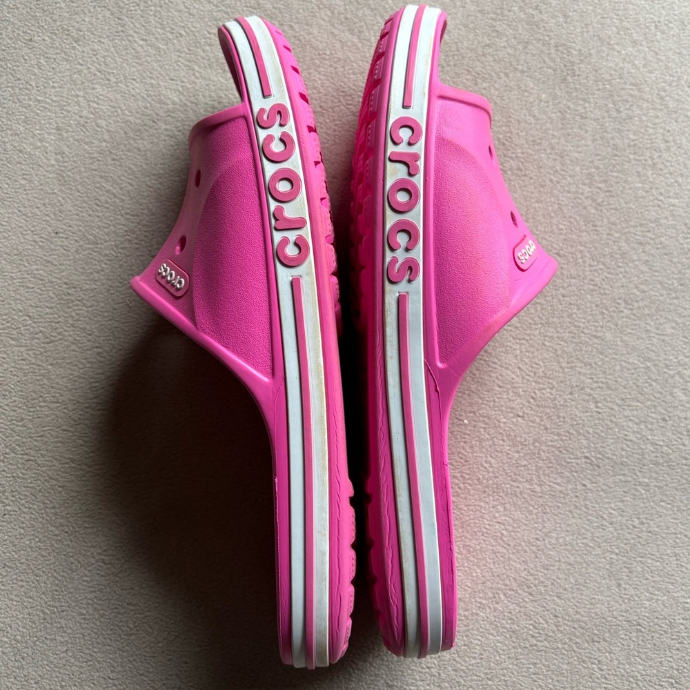 Croc Slides - Picture 2 of 3